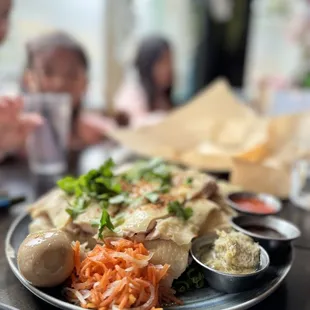 Whole hainan chicken