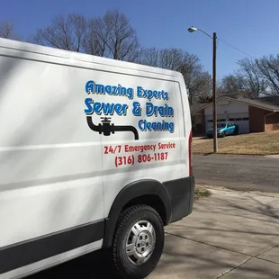 Amazing Experts Sewer And Drain Cleaning