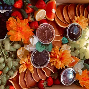 Sweet Graze Signature Box * Floral Add-on
Serves 6-10 Adults