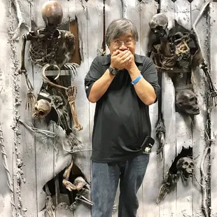 Why restaurants sometimes get red cards