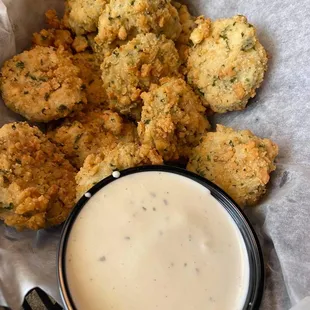 THE BEST FRIED PICKLES EVER