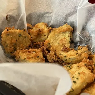 Fried pickle slices