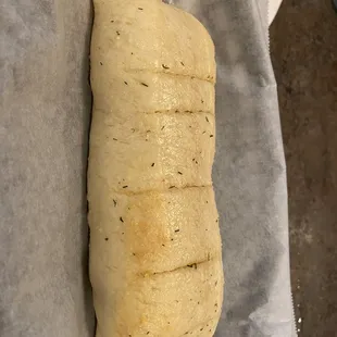 I enjoyed the garlic bread.