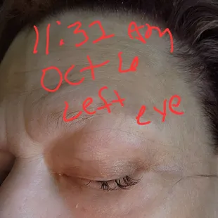 LASHES FALLING OUT JUST HOURS AFTER APPLICATION. AMAZING LASH SHOULD BE CALLED AMAZING RIP OFF!