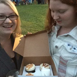 Sweet cakes cupcakes!