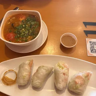A2. Spring Rolls with shrimp