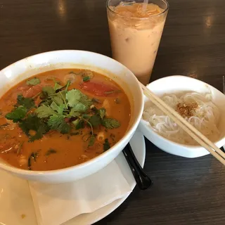 Tom Kar Noodle Soup