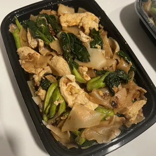 Pad see ew