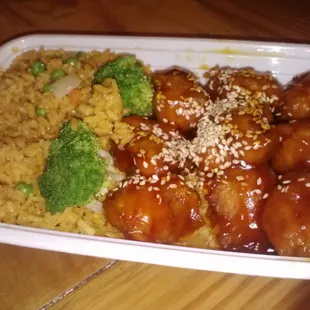 Sesame chicken with fried rice