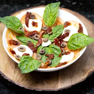 Deluxe Caprese salad