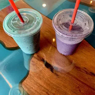 This is an Purple Rain (Ube) smoothie and a Surf City Smoothie. Not just good, really good. Thanks Leo!!