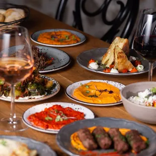 Amazing spreads and sides for you to dine without limits