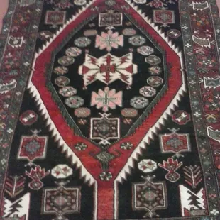 3&apos;x5&apos; Hamedan excellent condition...$449.