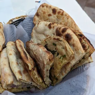 Mixed bread basket