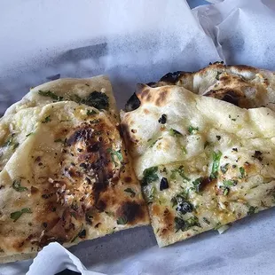 garlic naan #yum #ReviewsByRL