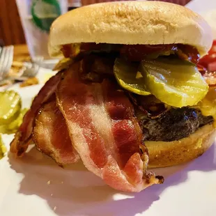 Bacon cheeseburger