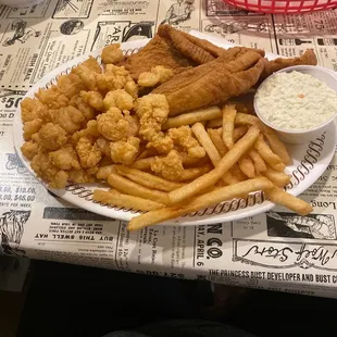 Got this shrimp from the Gulf of Mexico. And my buddy flounder from WFNZ went fishing and got the flounder .