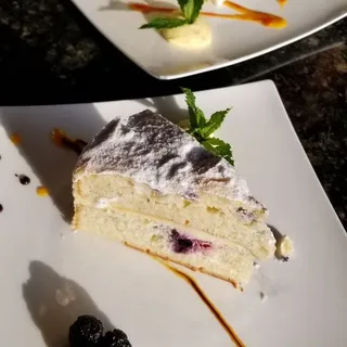 Coconut Cream Bombe Cake