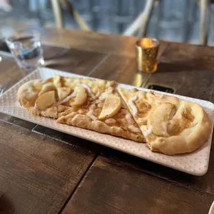 Dessert flatbread