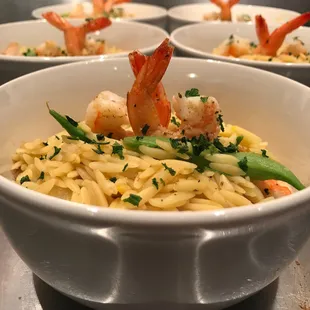 Orzo with shrimp and sugar snap peas