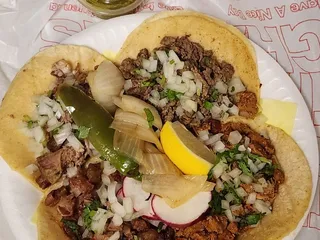 Ta Chingon Taqueria