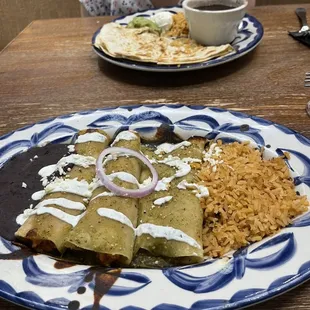 Enchiladas Verdes