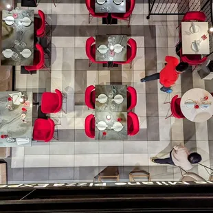 an overhead view of a restaurant