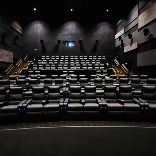 Theatre 9