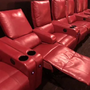 Very comfortable recliner&apos;s recently installed, also you can move up the arm in the middle if you&apos;re on a date