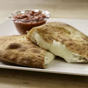 Ricotta &amp; Mozzarella Cheese Calzone (Add toppings of your liking inside!)