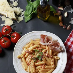 pasta dish, food, pasta
