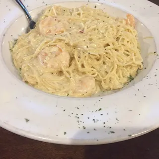 Pasta with Large Shrimp
