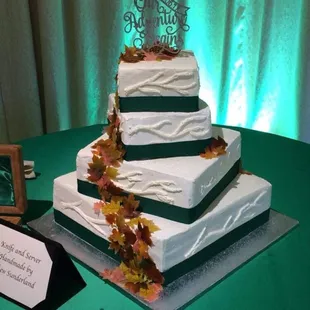 Fall wedding cake