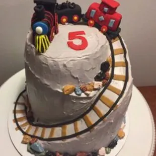 Train birthday cake