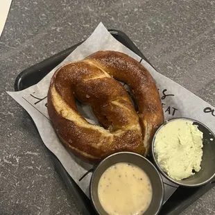 Pretzel Twist