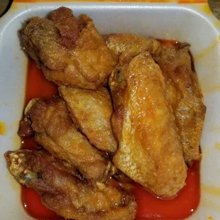 Extra crispy med wings.  Fresh and hot