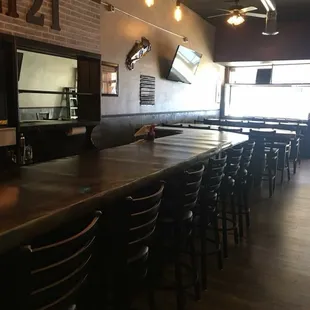 Also has outdoor seating.