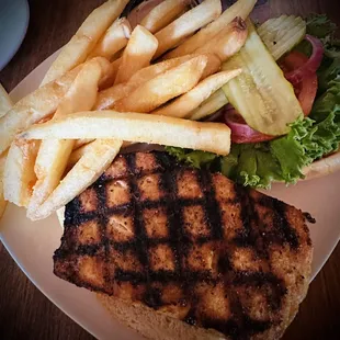 Seared Salmon Sandwich
