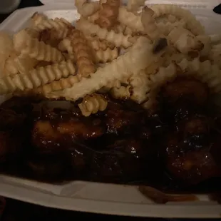 Home Fries and 10 Piece Boneless Wings