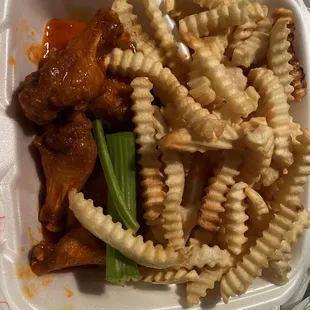 Kid's Meal 5 Piece Wings (mild)