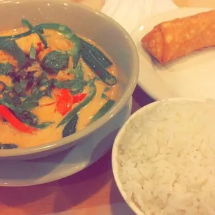 Dinner Combo Penang curry with fried tofu (5 stars), and pork roll (2.5 stars)