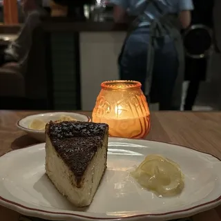 BURNT CHEESECAKE