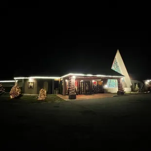 We are ready for the holidays!! All that&apos;s missing is you