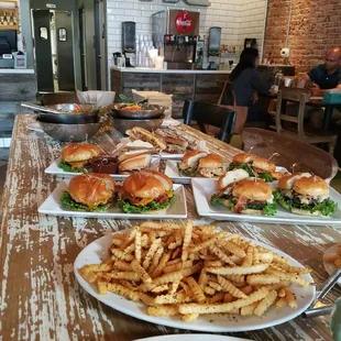 We cater your events or parties.