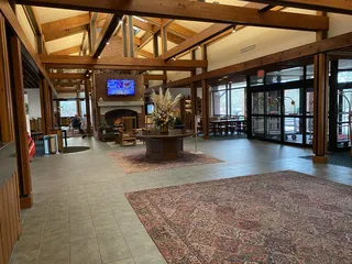 Williamsburg Woodlands Hotel & Suites