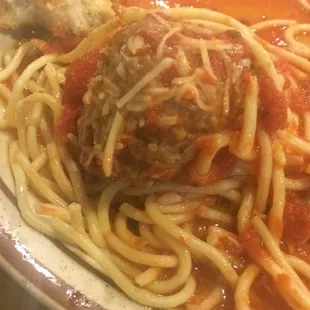 Pasta special was great!  Can't beat $5.95 for pasta with two meatballs and two pieces of garlic toast.