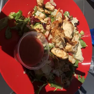 Strawberry salad with chicken