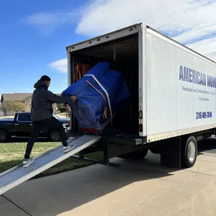 Careful movers!