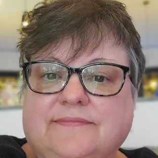 Liz M.