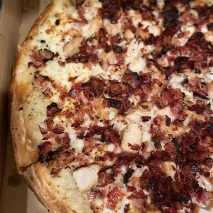 Chicken bacon with white sauce